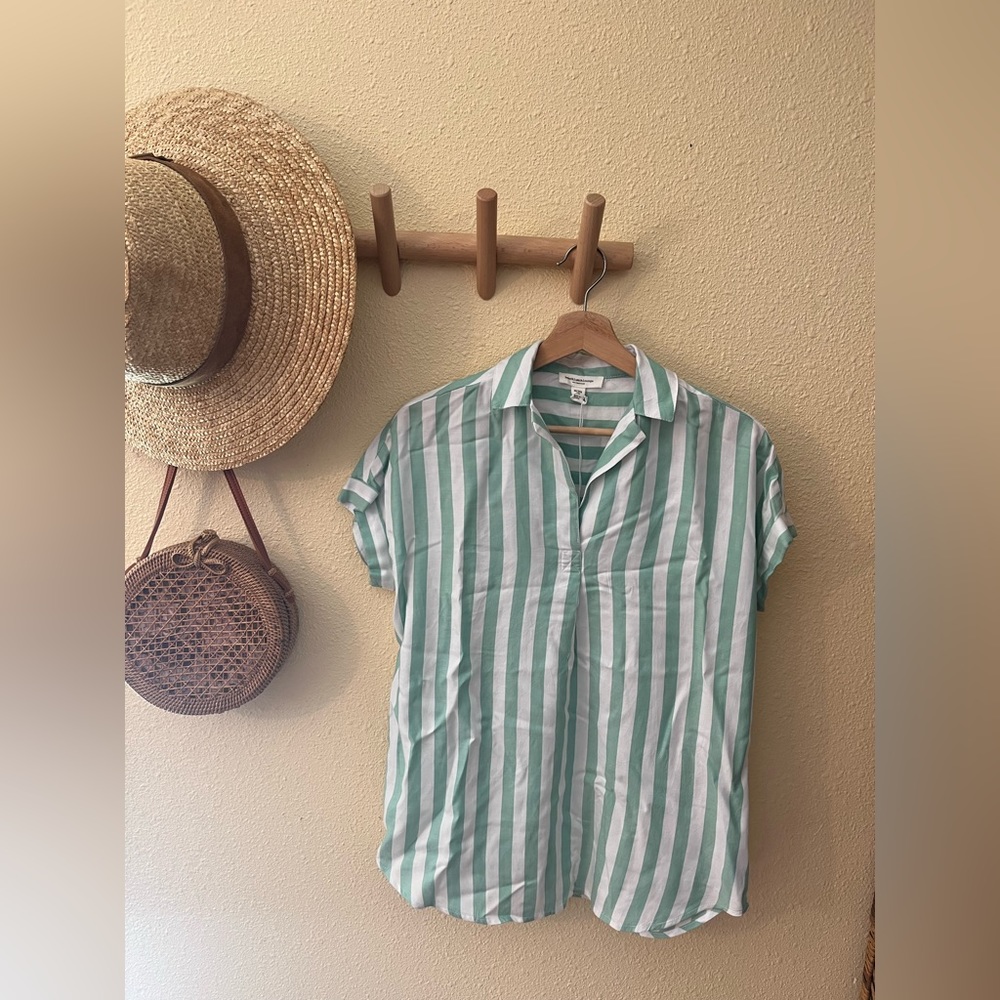Beach lunch lounge Blouse NWT